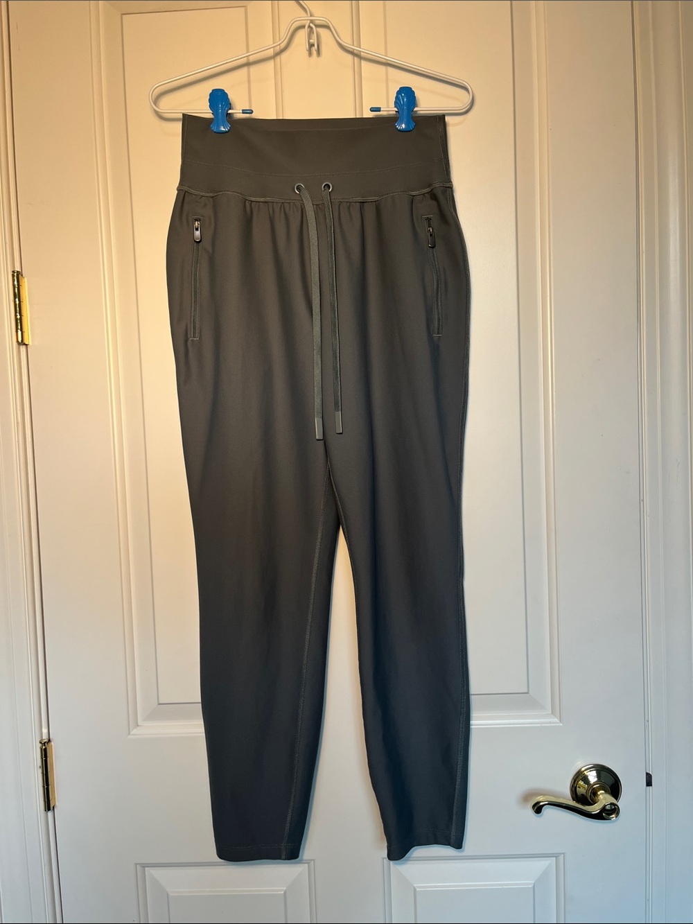 Old Navy Charcoal Drawstring High-Rise Jogger Pants